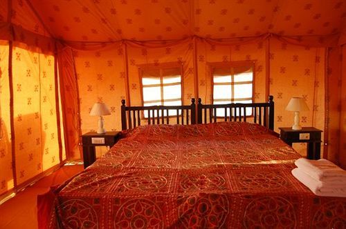 Hotel Priya Jaisalmer Exterior photo
