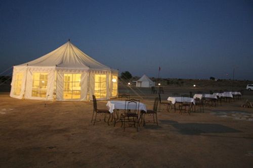 Hotel Priya Jaisalmer Exterior photo