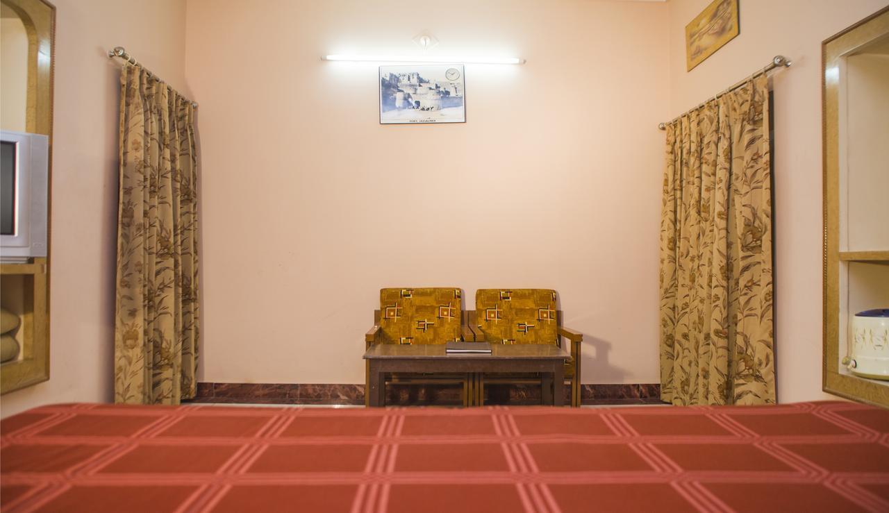 Hotel Priya Jaisalmer Exterior photo